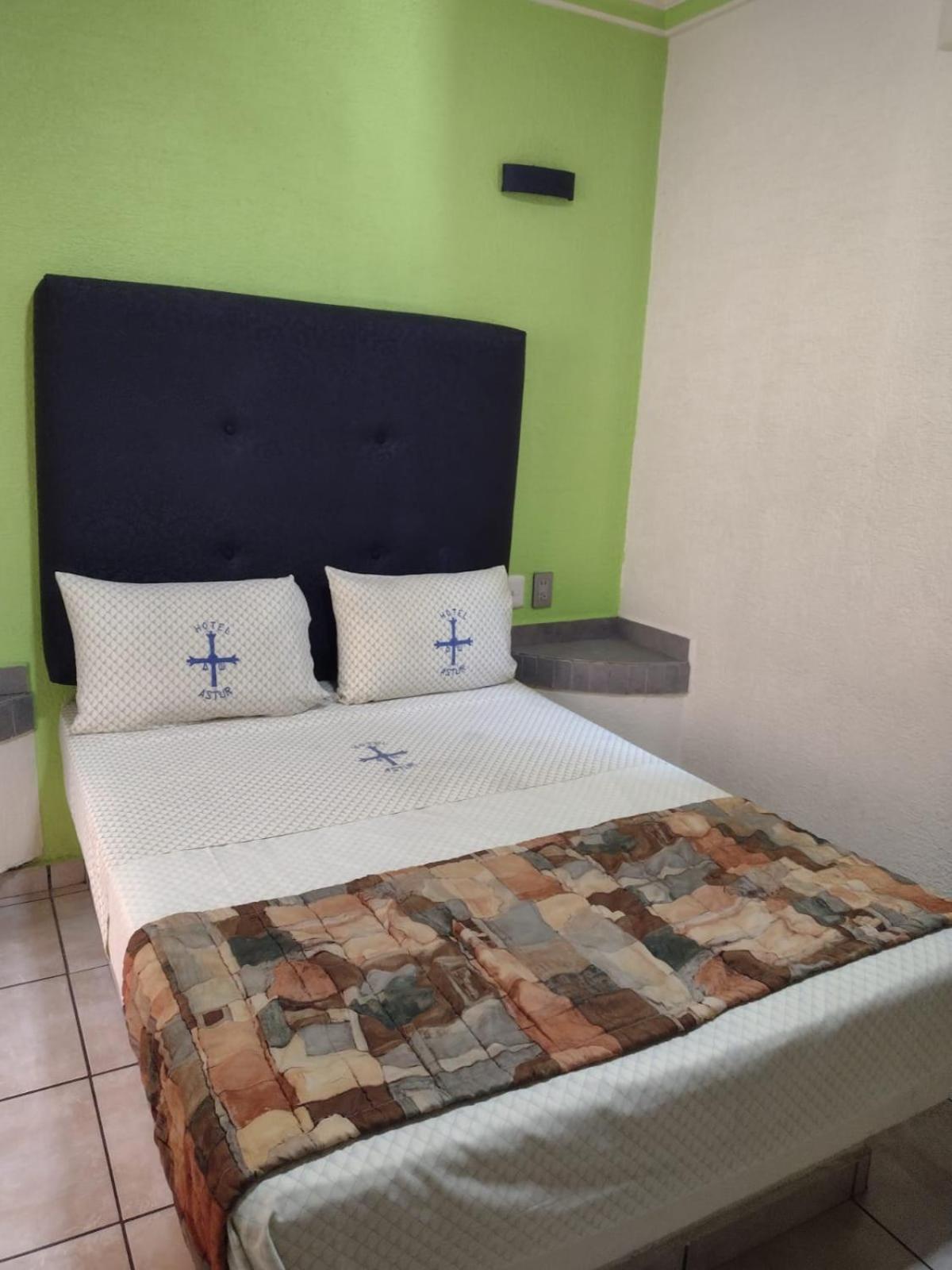 Astur (adults Only) Guadalajara